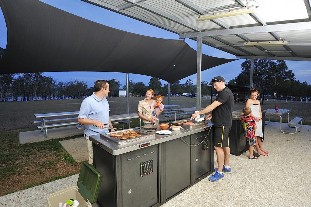 Nrma Lake Somerset Holiday Park Kilcoy Exterior foto